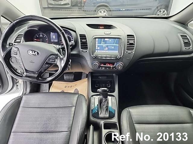  Kia / K3 Stock No. 20133